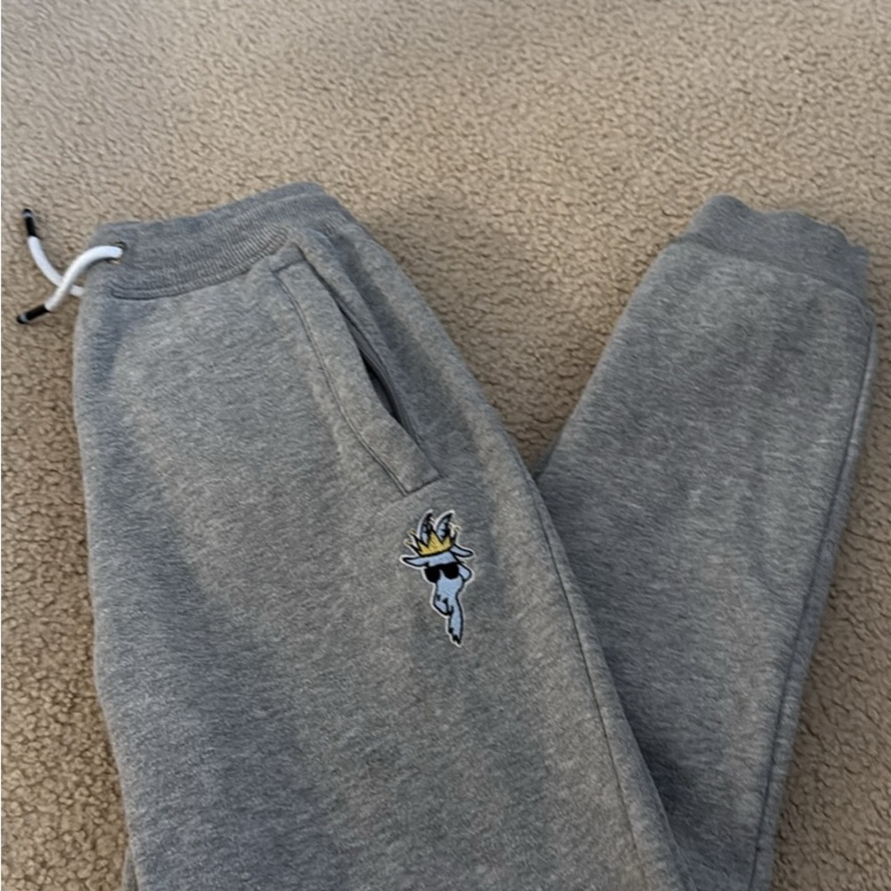 Boys XL GOAT USA Grey Joggers